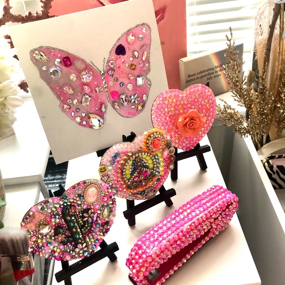 Pink Rhinestone Stapler + Butterfly 🦋 Decor Set - Picture 5 of 8